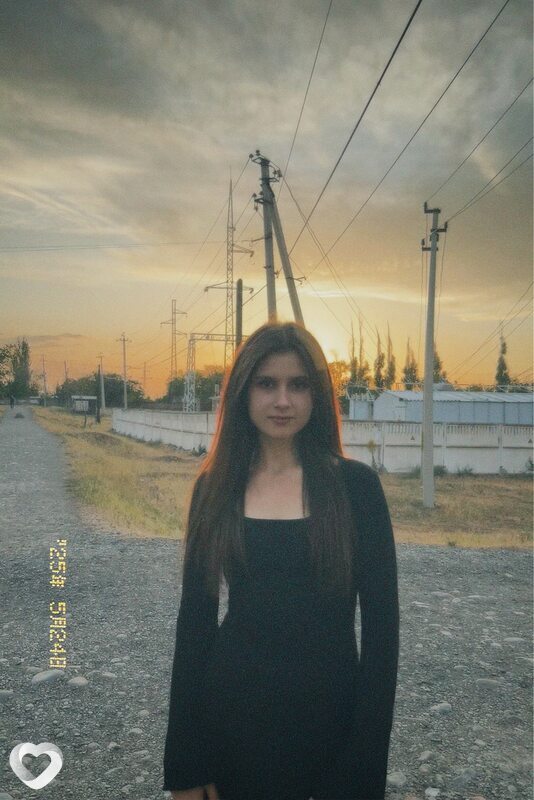 Карина, 20, Бишкек — анкета №2983867