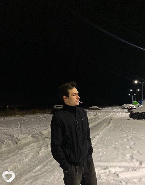 Амир, 21, Нижневартовске — анкета №2983785