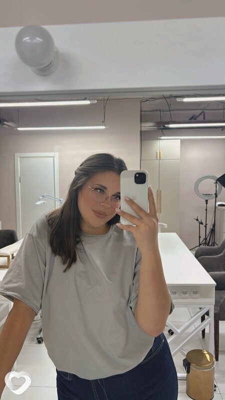 Карина, 24, Москве — анкета №2984705