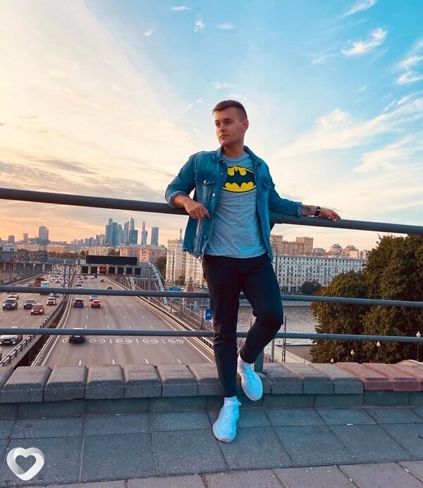 Артем, 28, Москве — анкета №2984842
