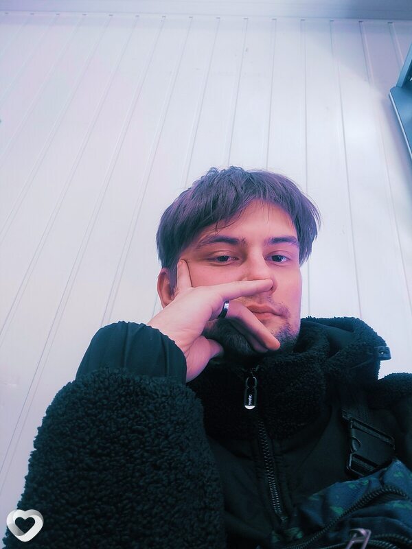 Кирилл, 23, Новомосковске — анкета №2985773