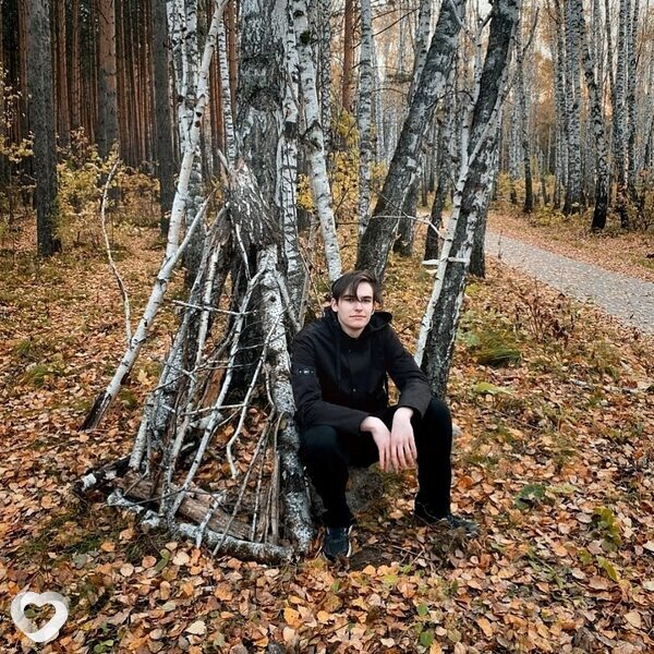 Паша, 23, Москве — анкета №2985337