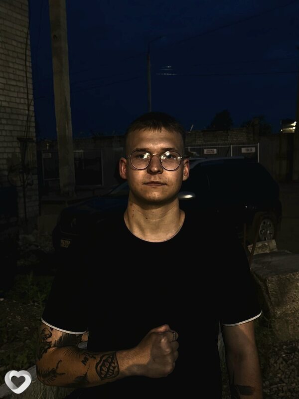 Никита, 21, Брянске — анкета №2985526
