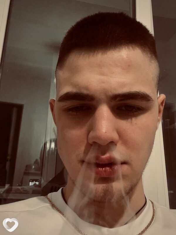 Дмитрий, 20, Благовещенске — анкета №2986006