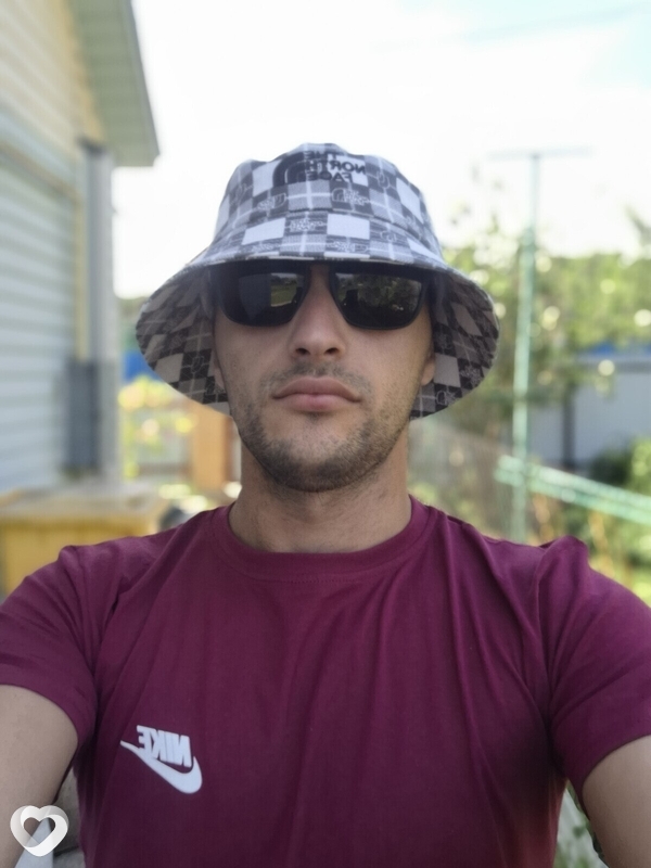 Артем, 28, Могилев — анкета №2986210