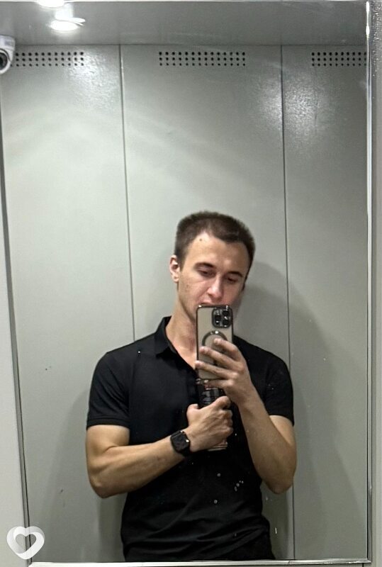 Ян, 23, Барнауле — анкета №2986351