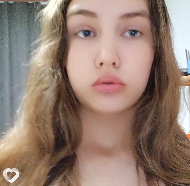 Аня, 19, Нижнем Тагиле — анкета №2986787