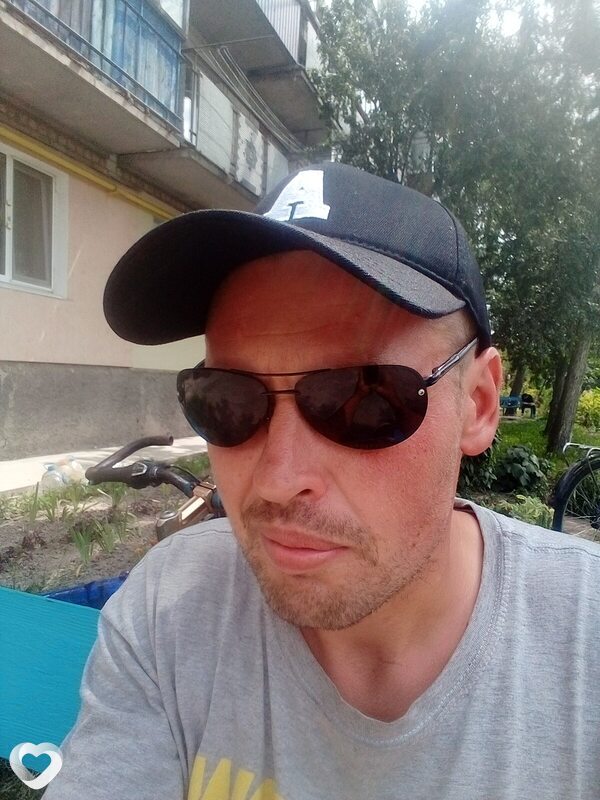 Alex, 37, Конотопе — анкета №2986906