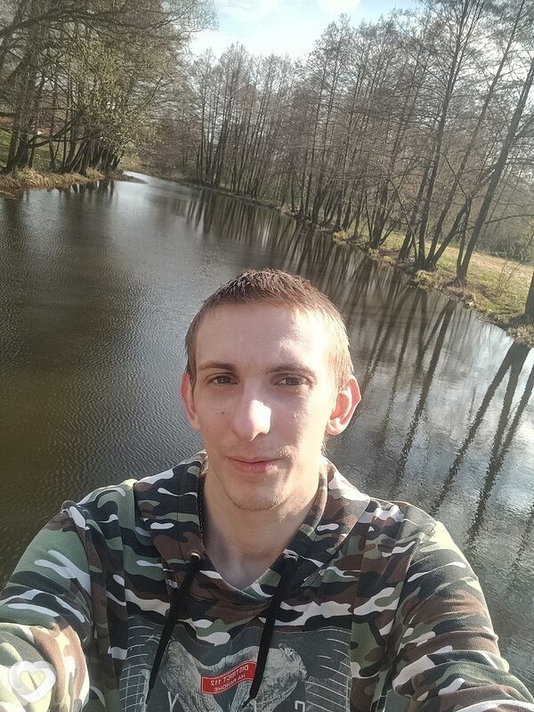 Кирилл, 27, Луховицах — анкета №2987553