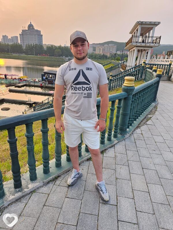 Артём, 29, Владивостоке — анкета №2987629
