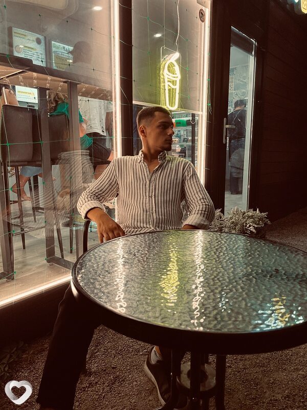 Алик, 23, Ростове-на-Дону — анкета №2987643