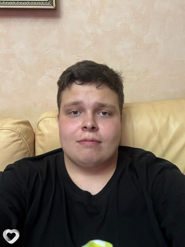 Влад, 21, Томске — анкета №2988953