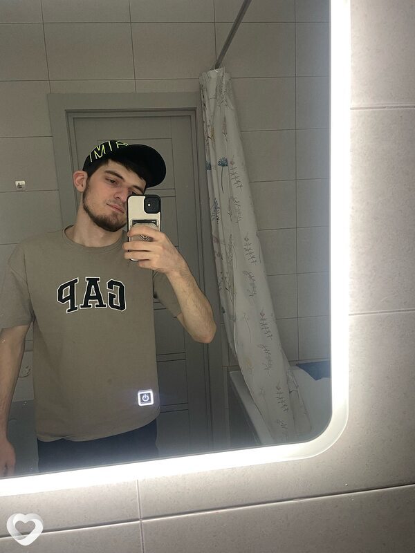 Malik, 22, Москве — анкета №2988730
