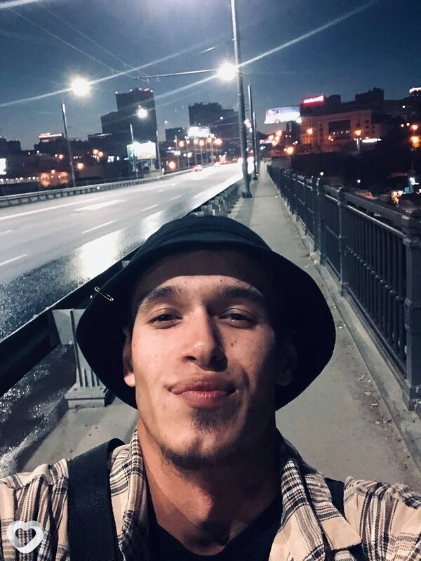 Владислав, 23, Новосибирске — анкета №2989469