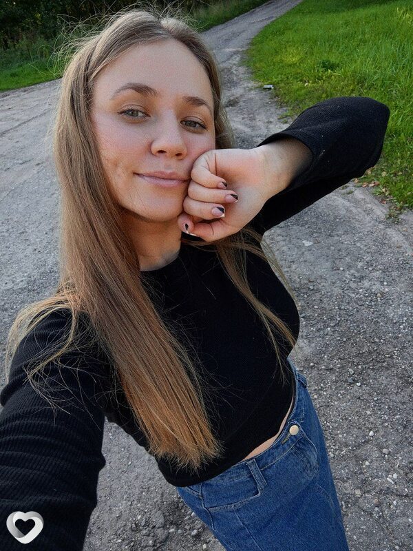Алёна, 27, Вологде — анкета №2989648