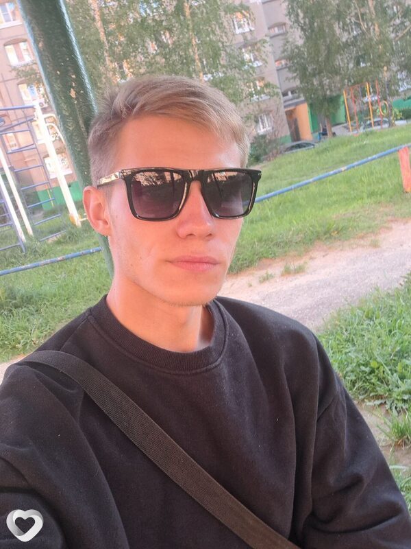 Илья, 24, Истре — анкета №2989844