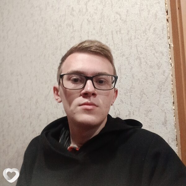 Кирилл, 19, Казани — анкета №2990349