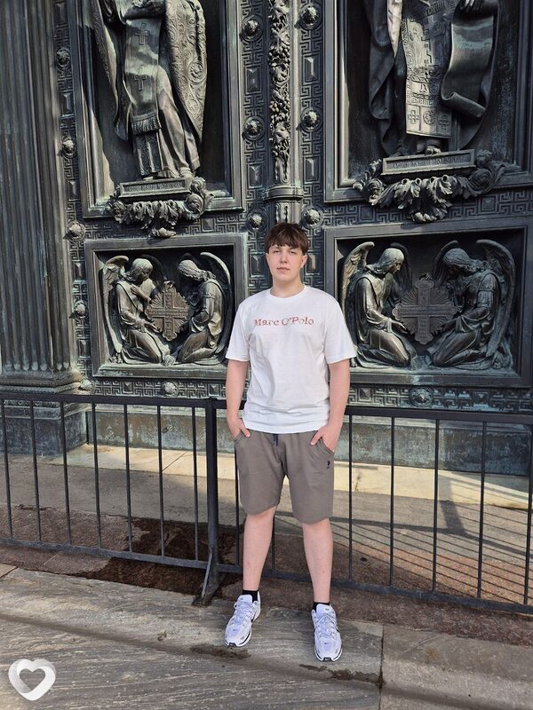 Макс, 18, Санкт-Петербурге — анкета №2990436