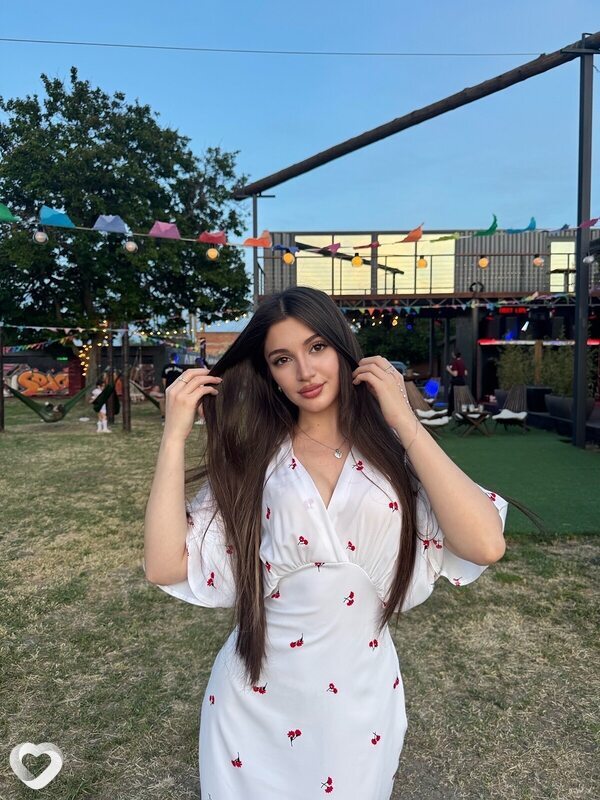 Нонна, 21, Москве — анкета №2990693