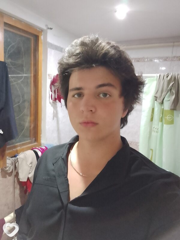 Михаил, 20, Атырау(гурьев) — анкета №2990704
