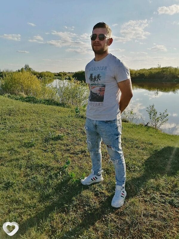 Артём, 30, Пинске — анкета №2991146