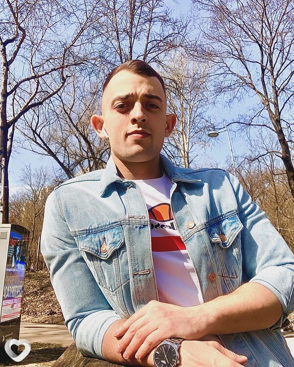 Евгений, 24, Волгограде — анкета №2992103