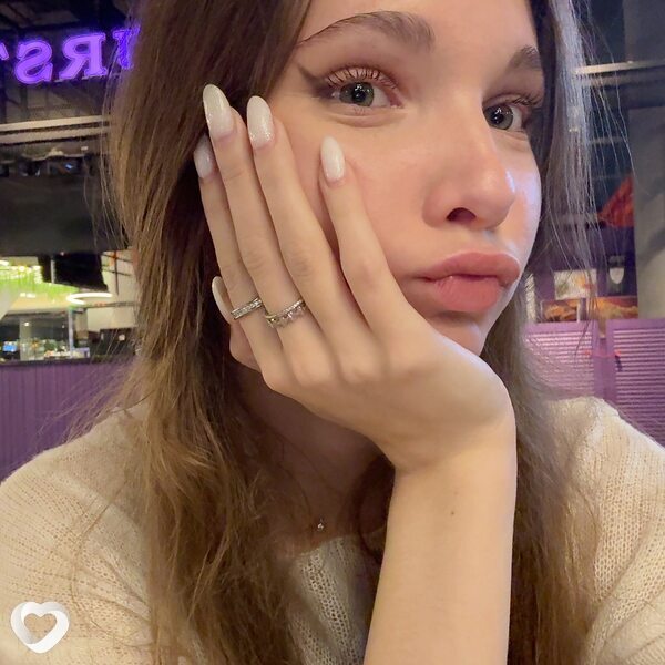 Даша, 19, Москве — анкета №2992296