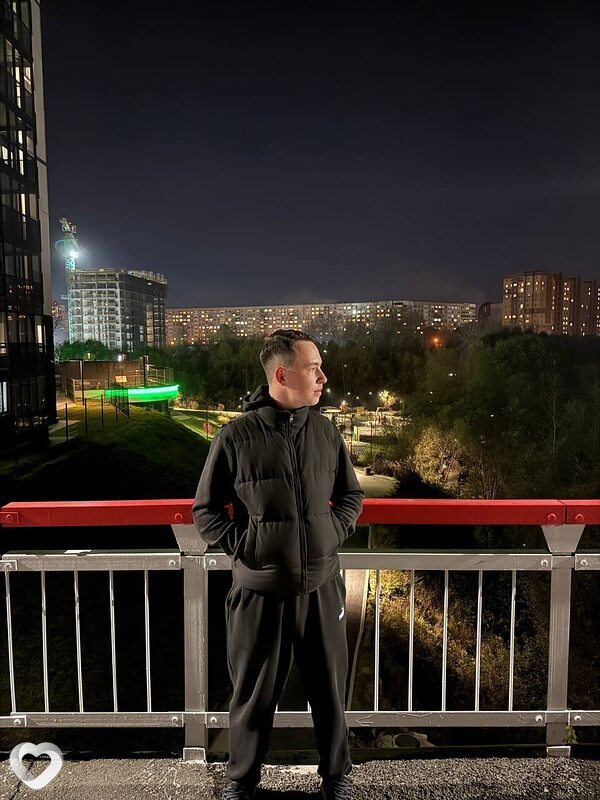 Захар, 19, Новосибирске — анкета №2992998