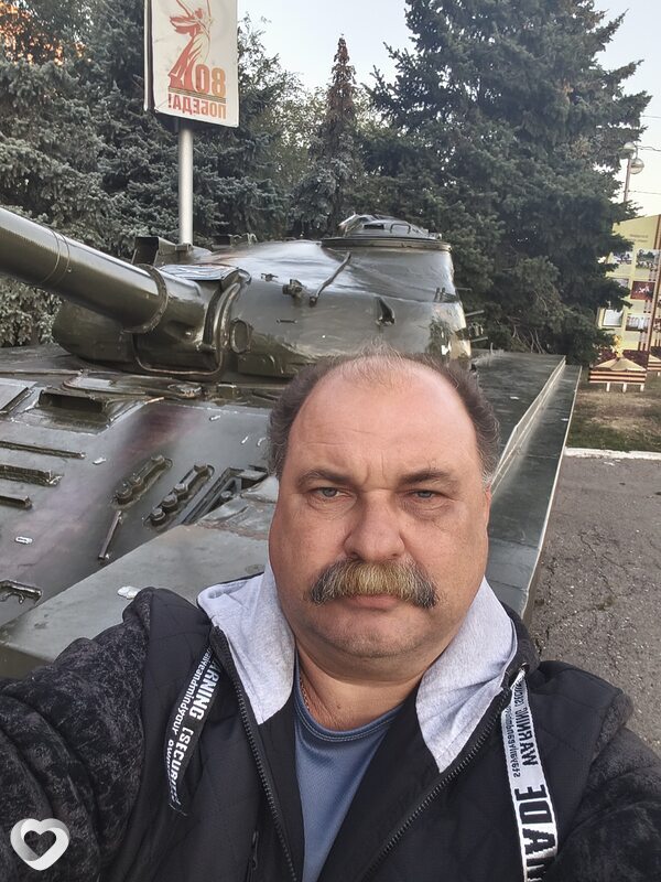 Олег, 52, Энгельсе — анкета №2993035