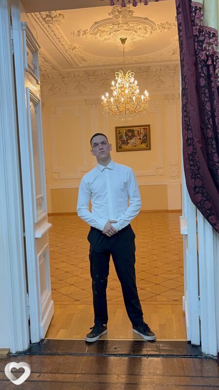 Кирилл, 21, Уссурийске — анкета №2993066