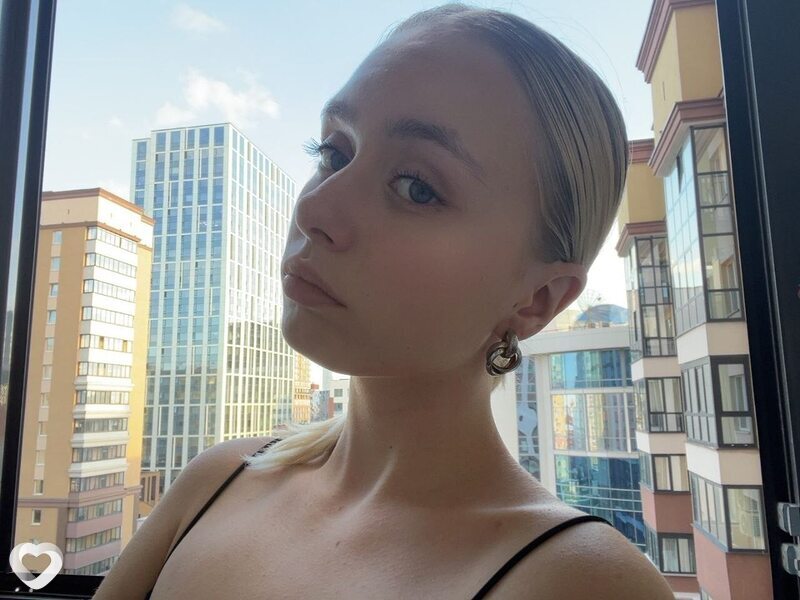Evgenia, 21, Екатеринбурге — анкета №2993276