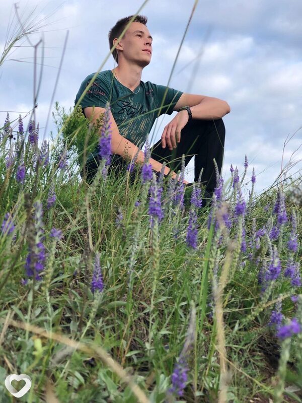 Денис, 21, Екатеринбурге — анкета №2993379