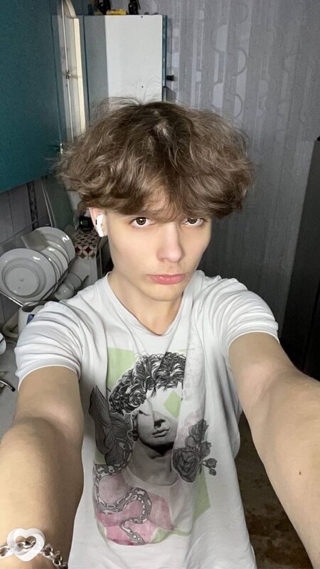 Даниил, 23, Омске — анкета №2993613