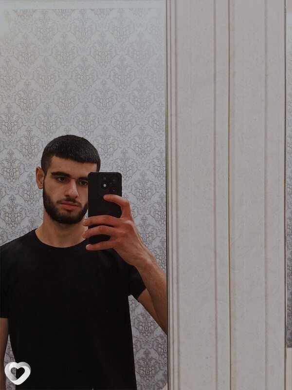 Максим, 20, Екатеринбурге — анкета №2993930