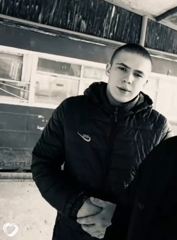 Николай, 21, Астрахани — анкета №2993879