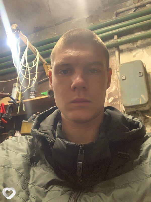 Никита, 19, Пскове — анкета №2994005