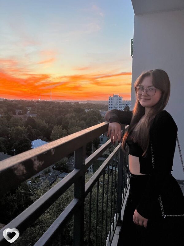 Полина, 19, Пензе — анкета №2993902