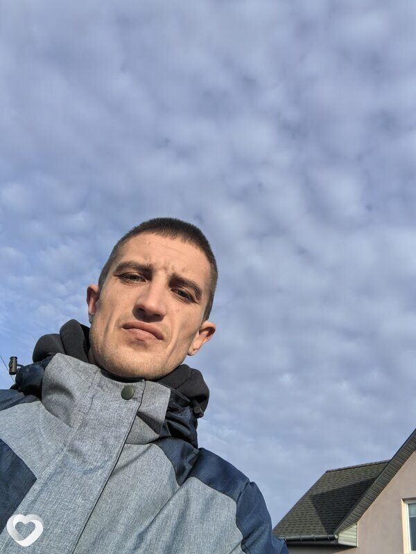 Евгений, 31, Бобруйске — анкета №2994095
