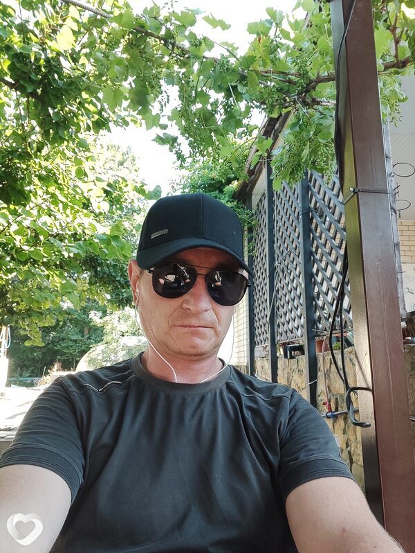 Artyom, 41, Новороссийске — анкета №2994102