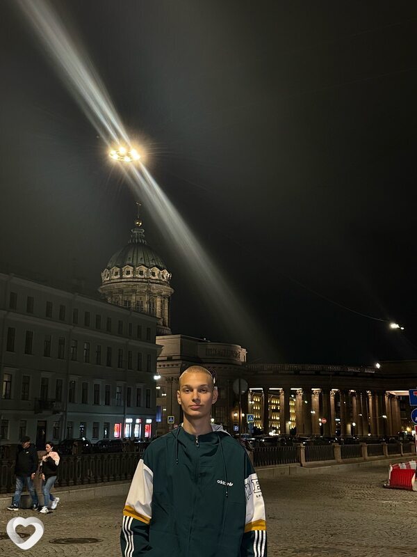 Даниил, 21, Москве — анкета №2994323