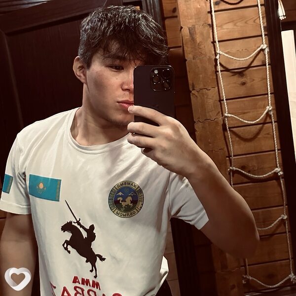 Сержан, 25, Туркестане — анкета №2994184