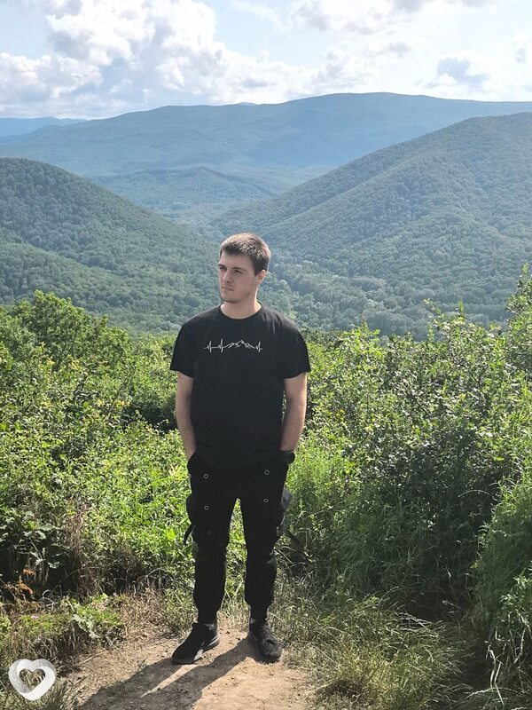 Андрей, 22, Новороссийске — анкета №2994664
