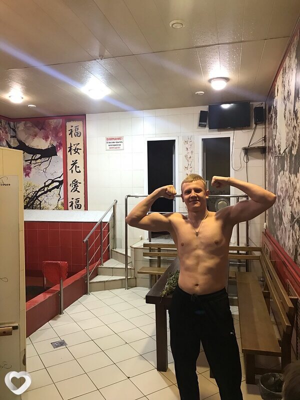 Кирилл, 21, Москве — анкета №2994715