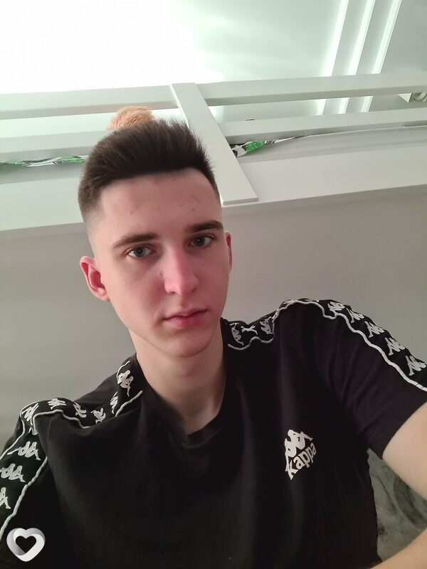 Андрей, 21, Санкт-Петербурге — анкета №2995091