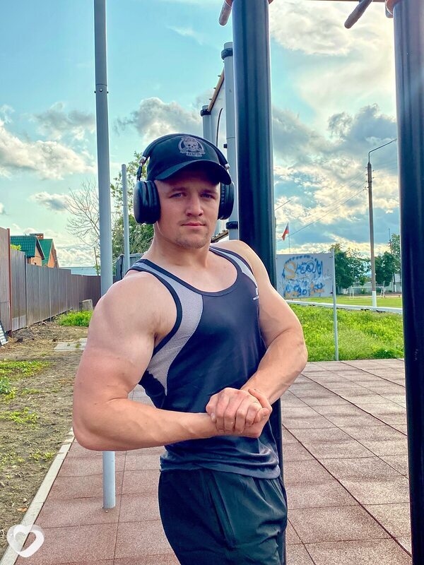 Алекс, 24, Курске — анкета №2995229
