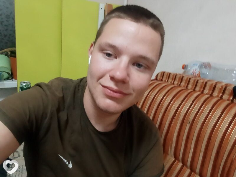 Витя, 19, Ступине — анкета №2995317