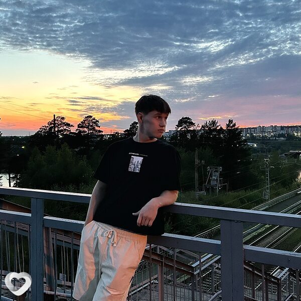 Павел, 22, Иркутске — анкета №2995364