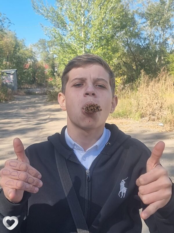 Владимир, 19, Уральске — анкета №2996017