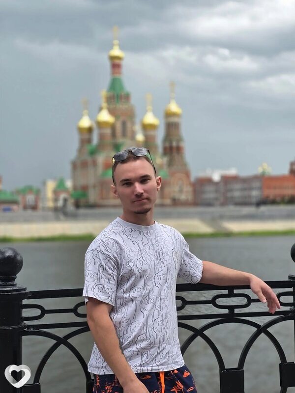 Виктор, 26, Подольске — анкета №2995860