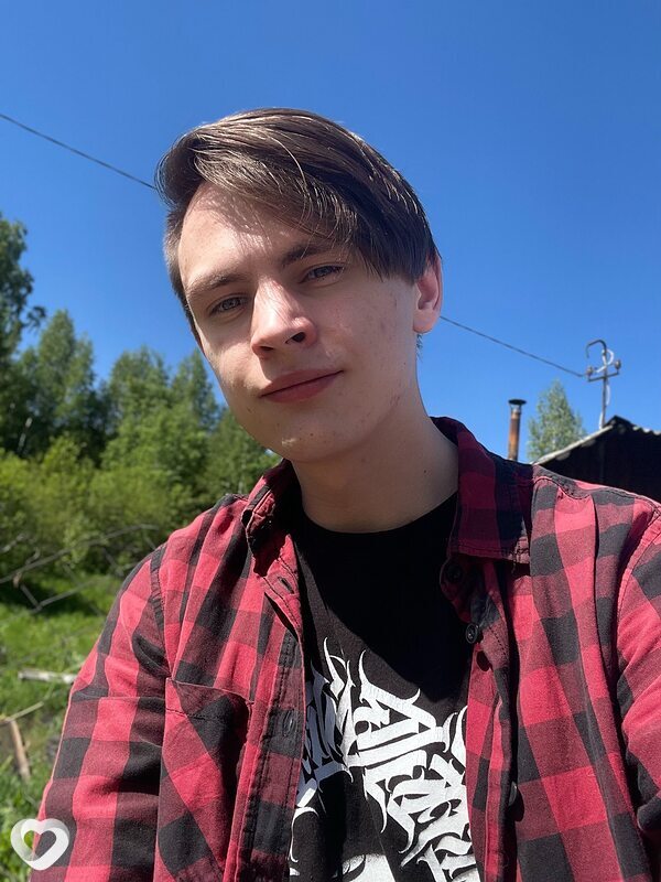 Василий, 21, Горно-Алтайске — анкета №2995871
